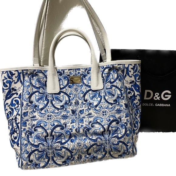 Dolce & Gabbana Handbags - Dolce & Gabbana Majolica tote bag